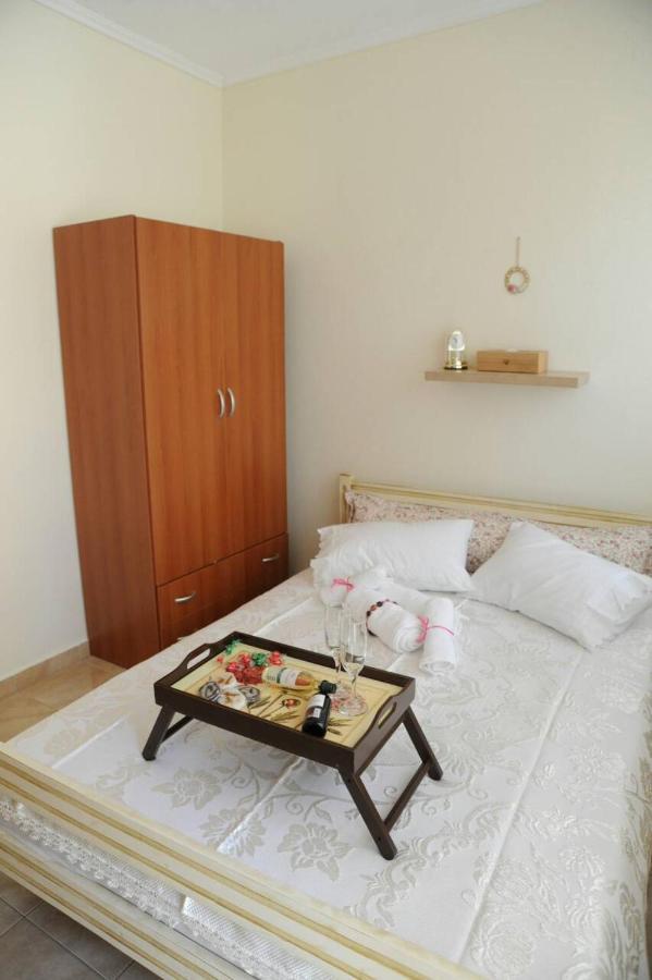 M&T Apartment Kavála Eksteriør bilde