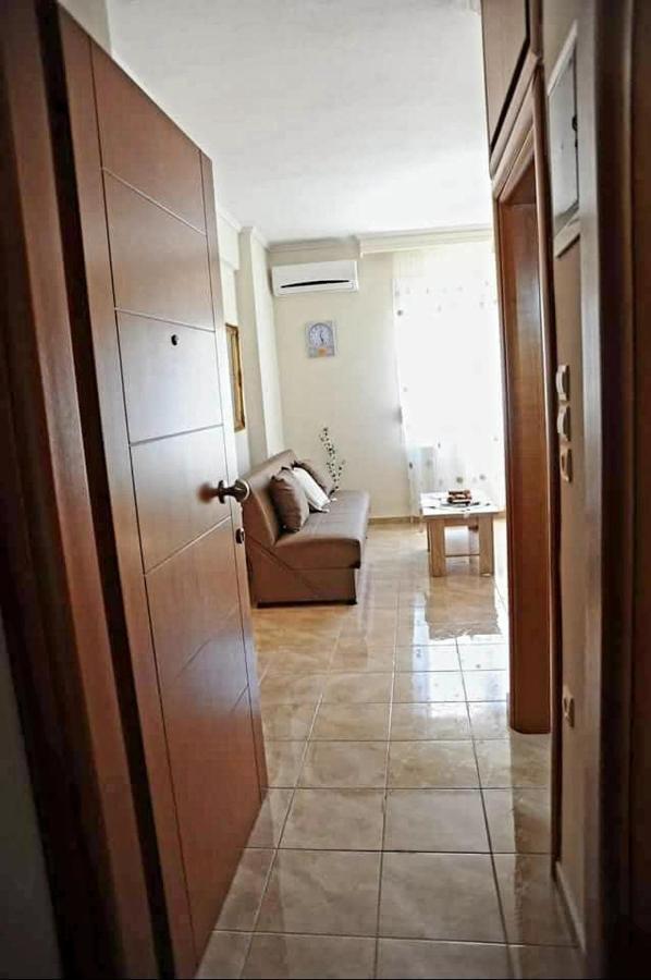 M&T Apartment Kavála Eksteriør bilde